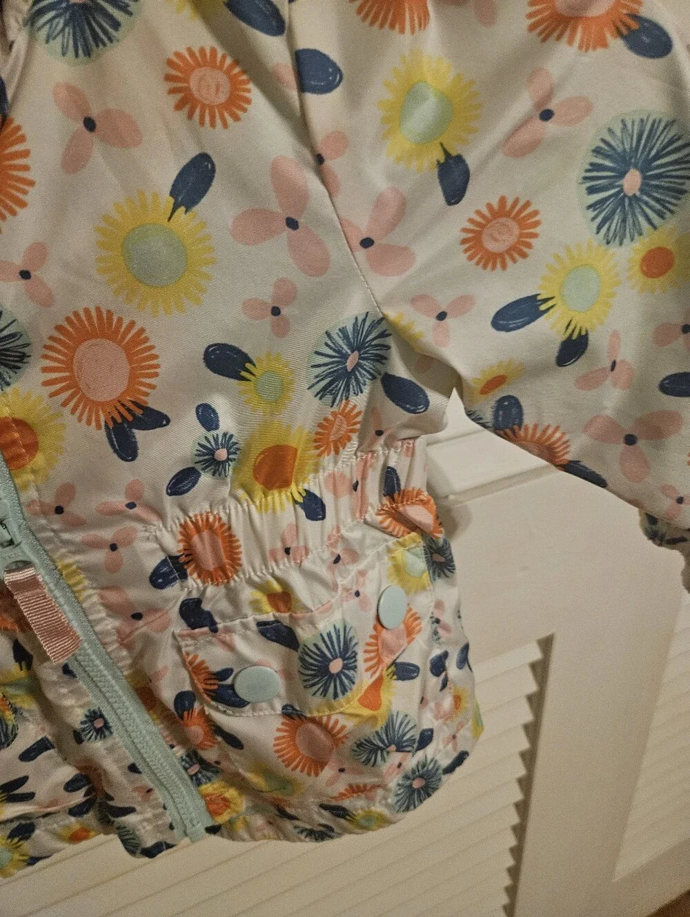 Cat & Jack White Floral Hooded Raincoat with Multicolor Flowers 2T